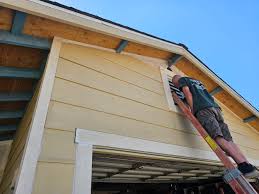 Best Engineered Wood Siding  in Great Neck Estates, NY